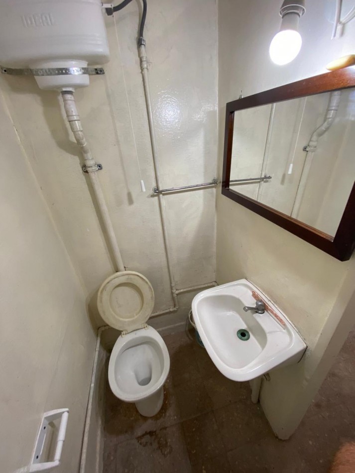 LOCAL DE 54.72 MTS2 CON BAÑO EN PRINCIPAL AVENIDA