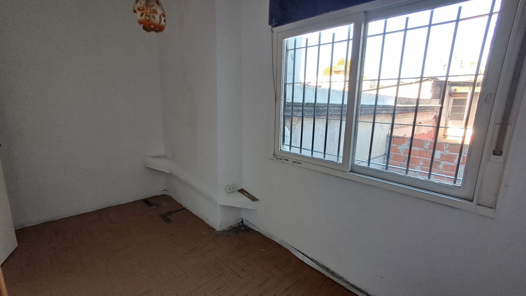 PH 4 AMB AL FRENTE - ENTRADA INDEPENDIENTE, PATIO Y ACCESO A TERRAZA CON PARRILLA "SIN EXPENSAS"