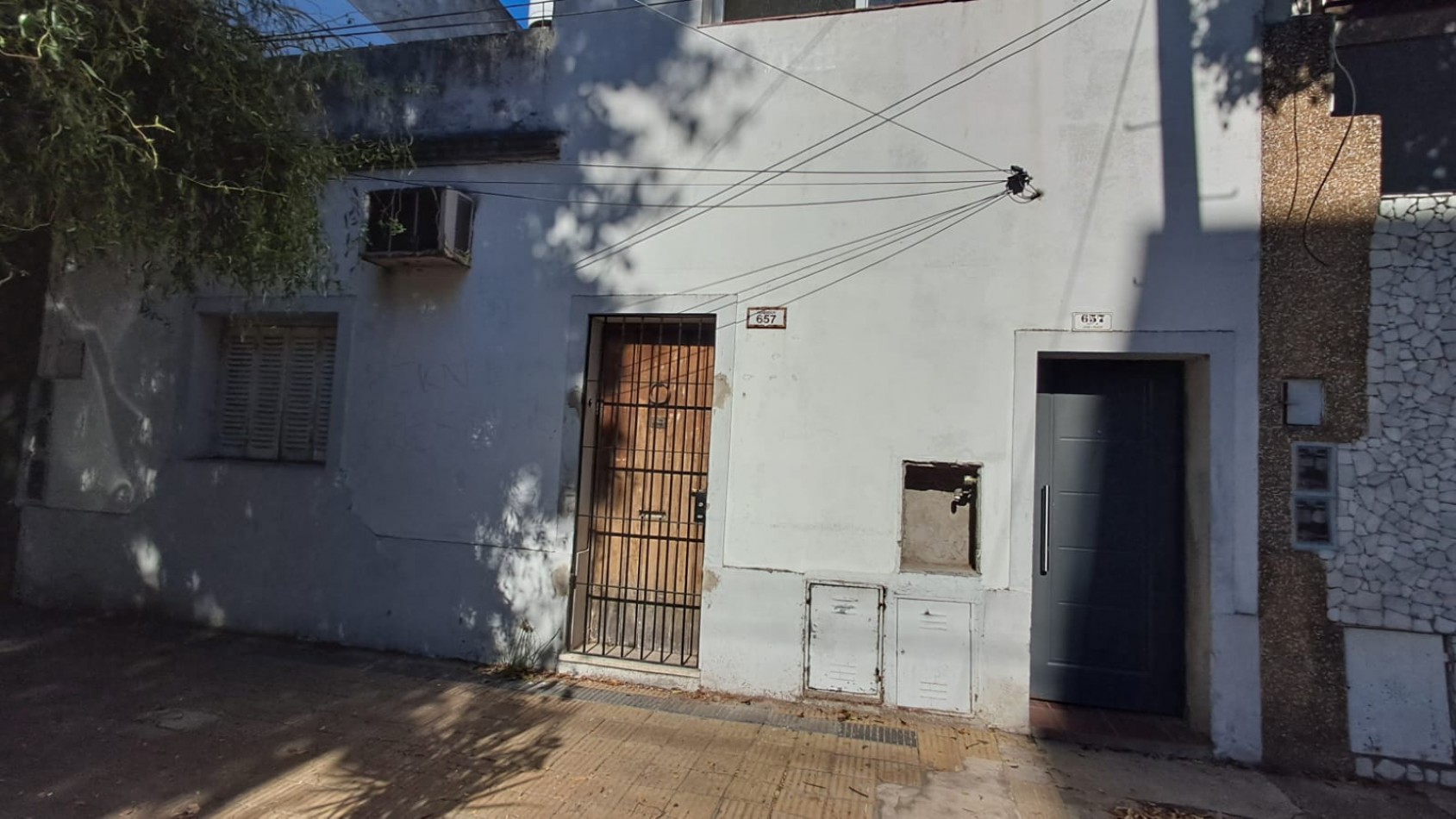 PH 4 AMB AL FRENTE - ENTRADA INDEPENDIENTE, PATIO Y ACCESO A TERRAZA CON PARRILLA "SIN EXPENSAS"
