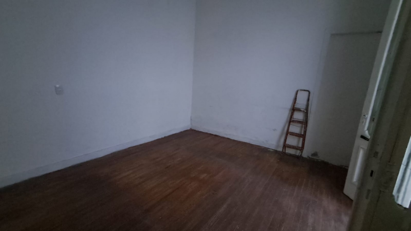 PH 4 AMB AL FRENTE - ENTRADA INDEPENDIENTE, PATIO Y ACCESO A TERRAZA CON PARRILLA "SIN EXPENSAS"