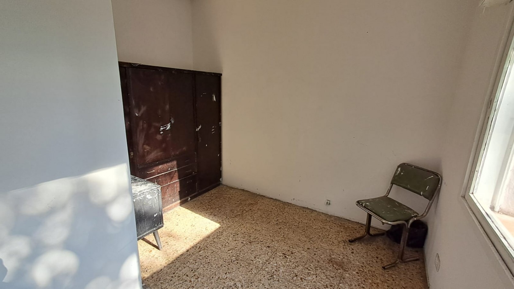 PH 4 AMB AL FRENTE - ENTRADA INDEPENDIENTE, PATIO Y ACCESO A TERRAZA CON PARRILLA "SIN EXPENSAS"
