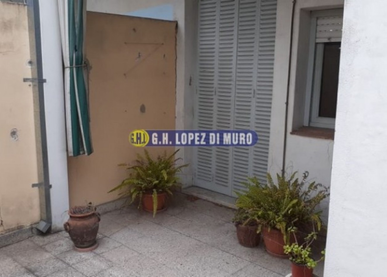 VENTA EN BLOCK - PH 2 AMB C/ GALPON Y PH 3 AMB AL FONDO C/ TERRAZA