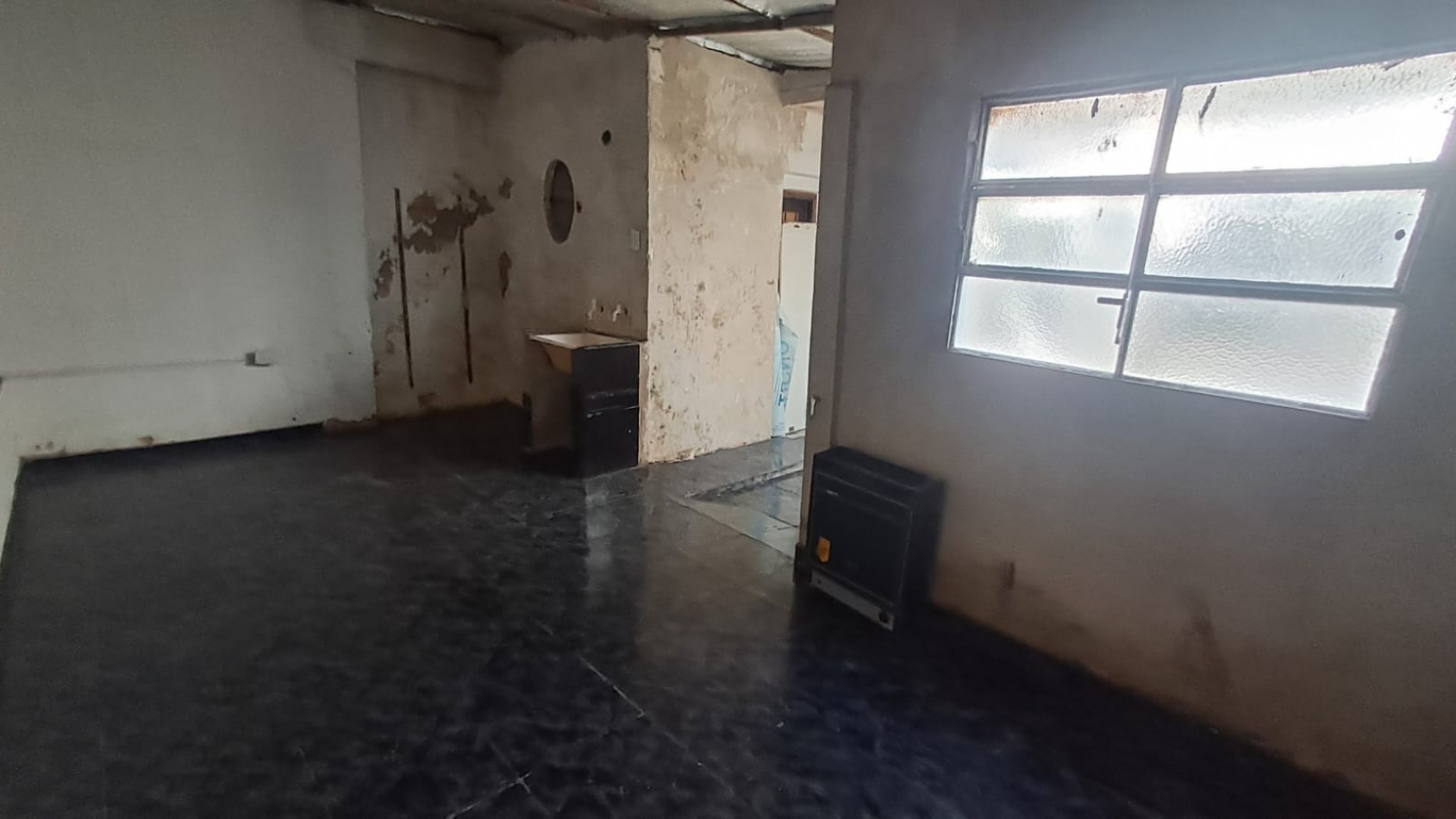 CASA 6 AMB CON PATIO, QUINCHO Y TERRAZA SOBRE LOTE 8.66X21.63