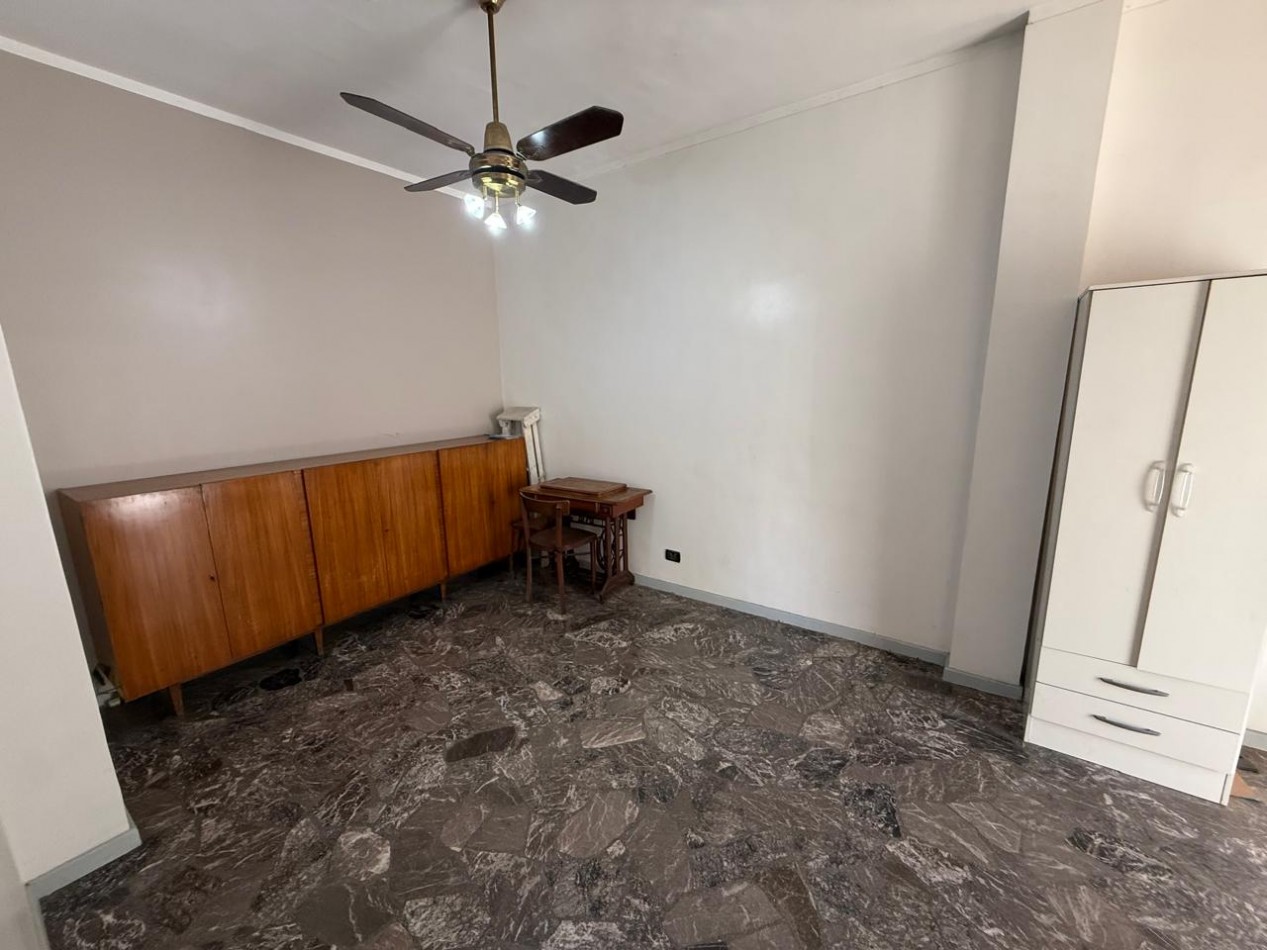 DEPARTAMENTO 2 AMB PLANTA BAJA AL FRENTE CON ENTRADA INDEPENDIENTE REF. 857