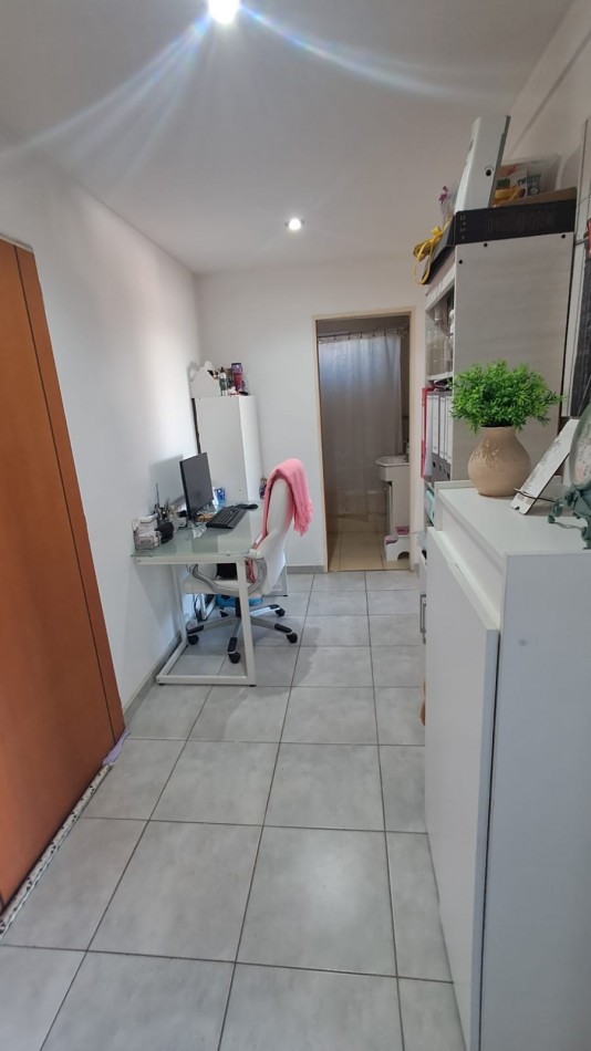 DEPARTAMENTO 3 AMB AL FRENTE CON BALCON CENTRICO. REF.858