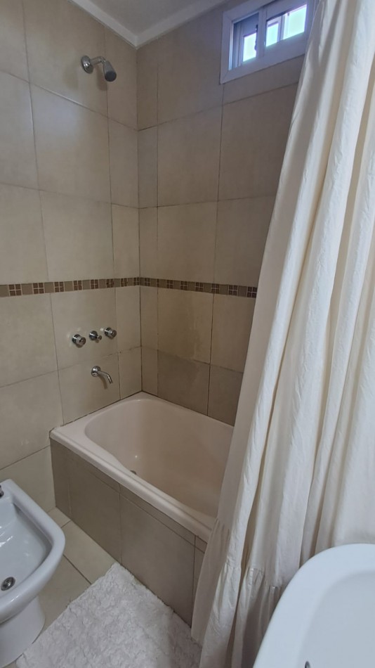 DEPARTAMENTO MONOAMBIENTE C/BAÑO Y BALCON FRANCES.REF.859