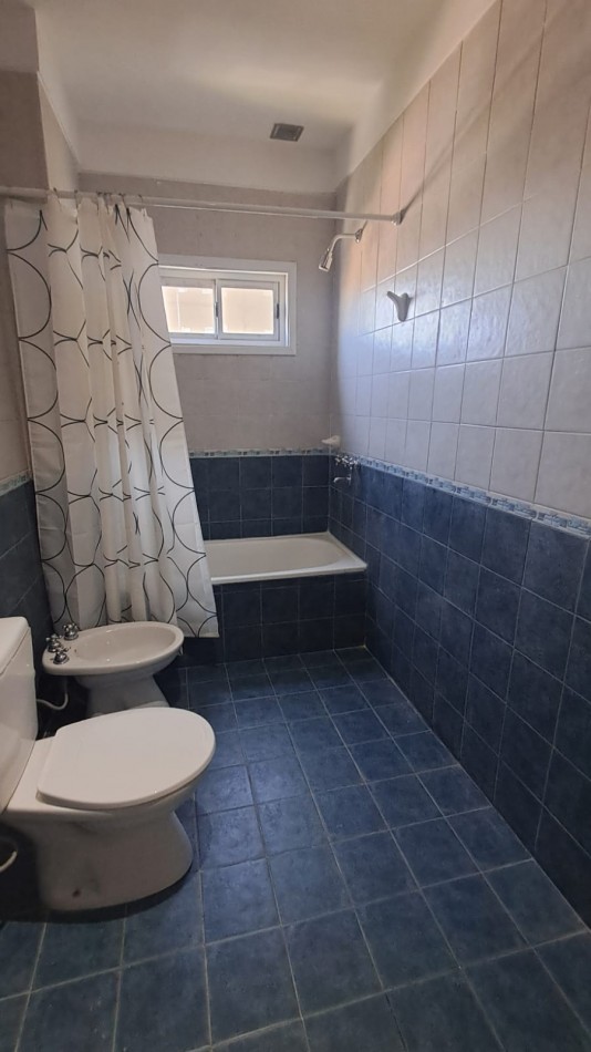 DEPARTAMENTO 3 AMB CONTRAFRENTE CON BALCON (APTO PROFESIONAL).REF.865 