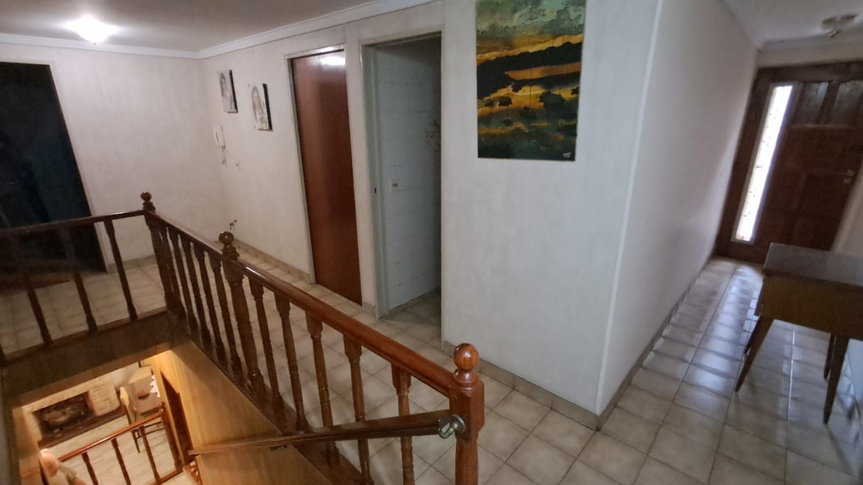 CASA 6 AMB CON COCHERA CUBIERTA (2 AUTOS), FONDO LIBRE Y TERRAZA REF. 896