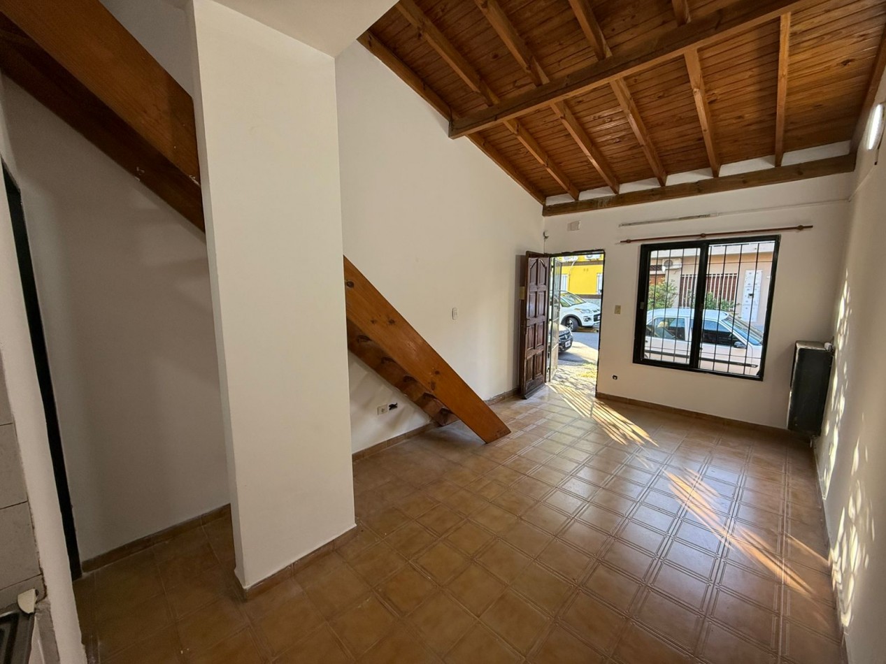 PH 2 AMB TIPO DUPLEX CON PATIO REF. 897