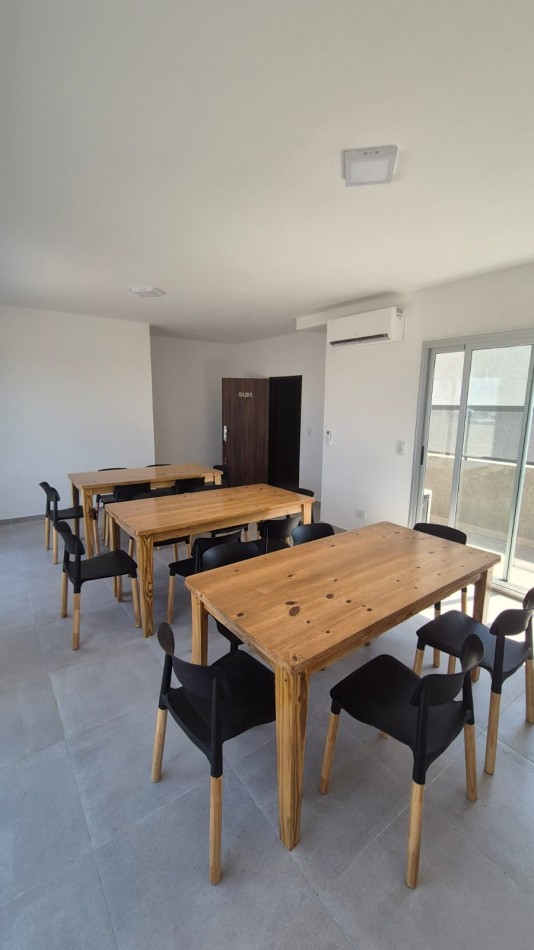 DEPTO 2 AMB CON BALCON CONTRAFRENTE (SIN EXPENSAS) REF. 898/1