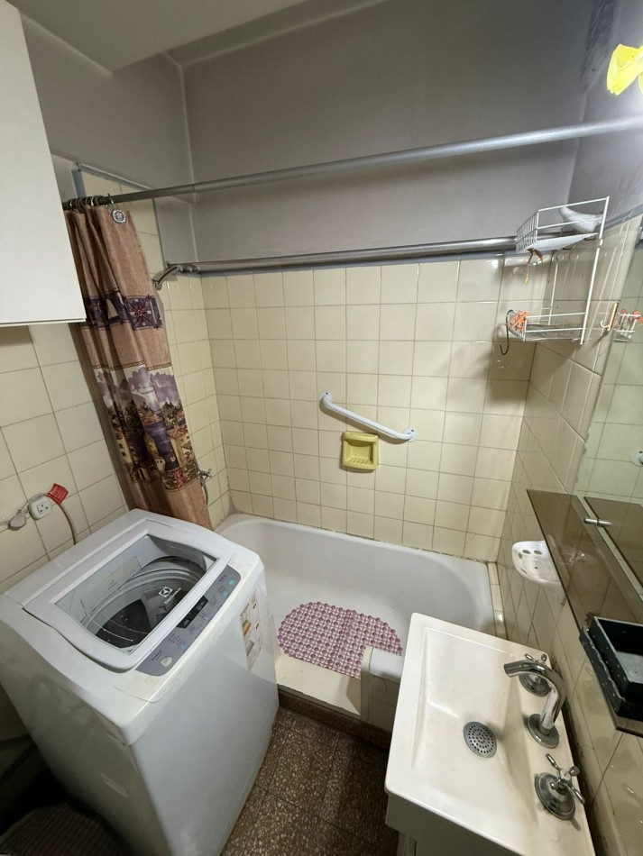 DEPARTAMENTO 2 AMB CON 2 BALCONES AL FRENTE REF. 902