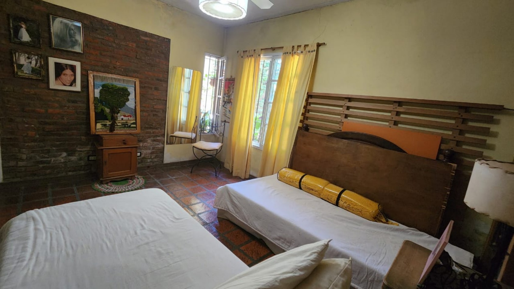 CASA 3 AMB CON COCHERA, PATIO CON LAVADERO Y PARRILLA REF. 909