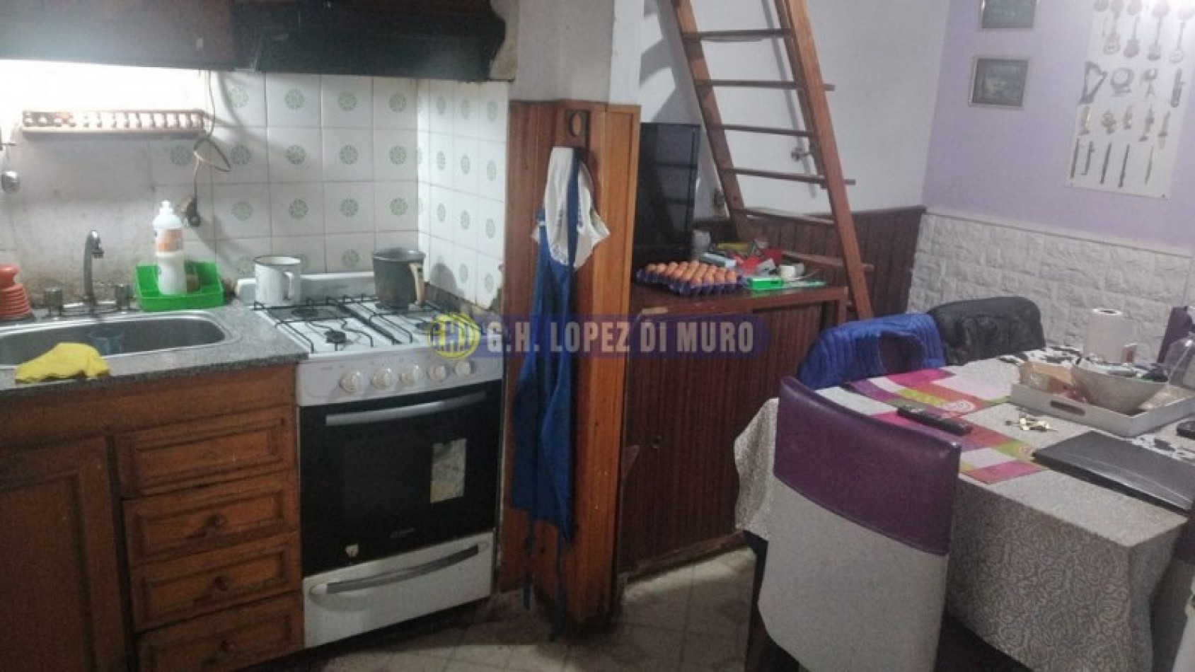 PH 2 AMB C/ ENTREPISO PB AL FRENTE C/ENTRADA INDEPENDIENTE ( SIN EXPENSAS ) REF: 614