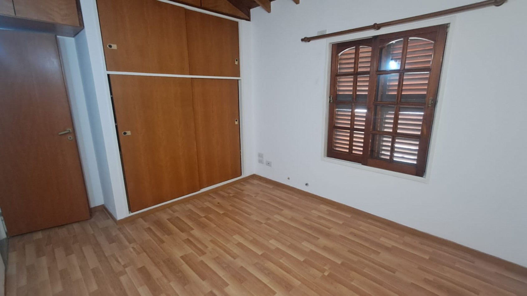 PH 3 AMB TIPO DUPLEX CON PATIO.REF.910