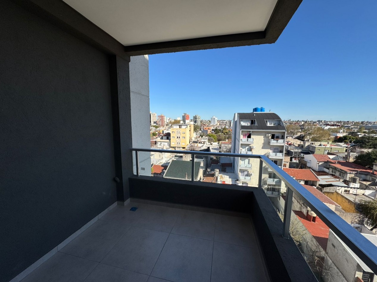 DEPARTAMENTO 2 AMB CON COCHERA INCLUIDA - A ESTRENAR - BALCON AL CONTRAFRENTE - MODELO 2. REF.863/2 