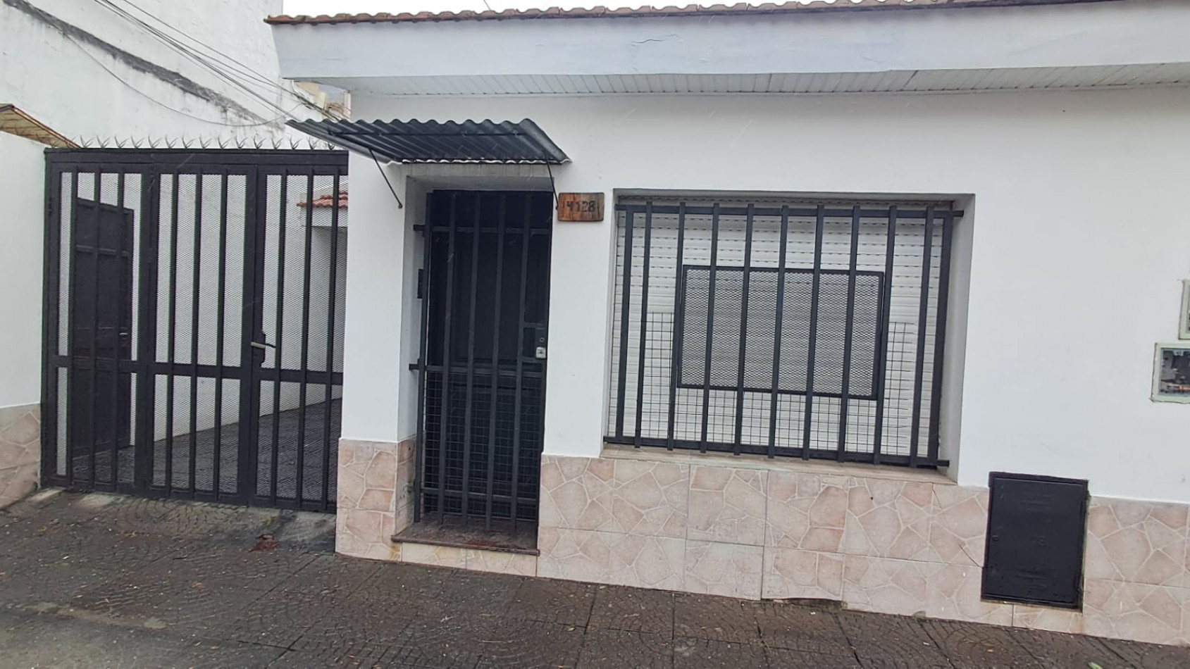 PH 4 AMB PB AL FRENTE CON ENTRADA INDEPENDIENTE CON COCHERA, 2 PATIOS Y TERRAZA SIN EXPENSAS ref: 930