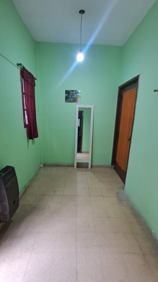 CASA 3 AMB CON PATIO CON PARRILLA, LAVADERO CUBIERTO Y TERRAZA.REF.932