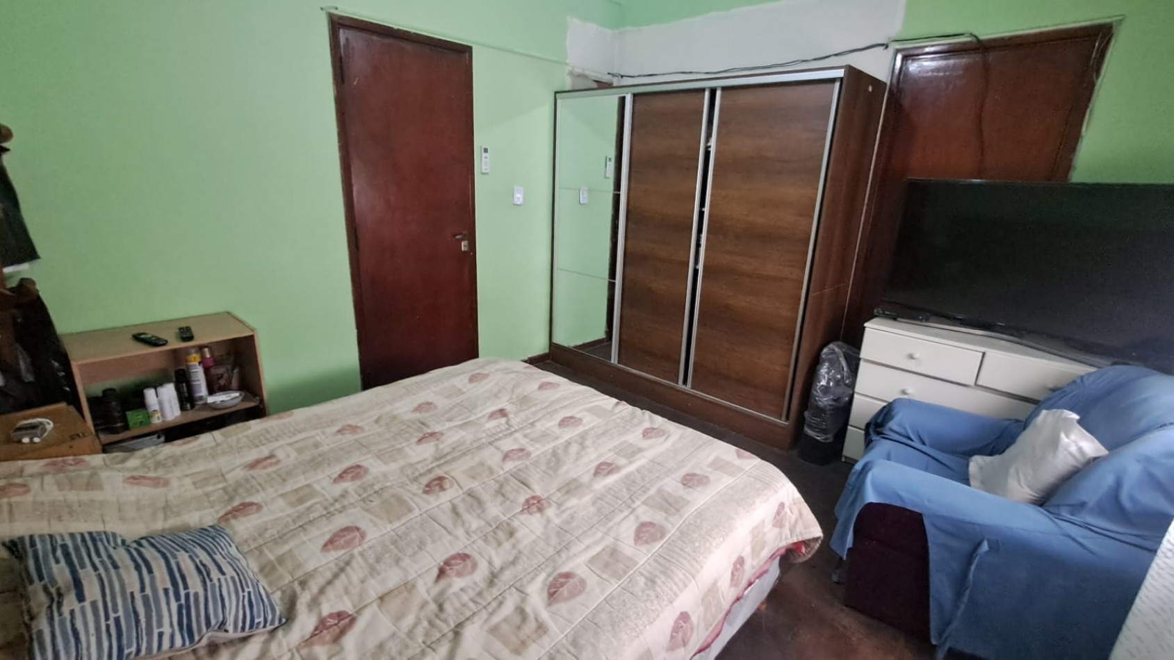 CASA 3 AMB CON PATIO CON PARRILLA, LAVADERO CUBIERTO Y TERRAZA.REF.932