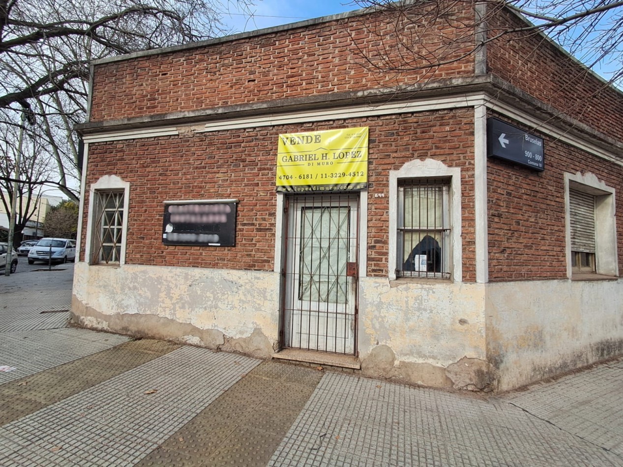 CASA 4 AMB CON GARAGE/PATIO Y TERRAZA X TODA LA SUPERFICIE. REF.805