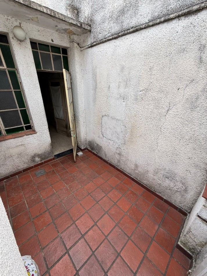 PH 3 AMB CON 2 PATIOS Y TERRAZA POR TODA LA SUPERFICIE (SIN EXPENSAS) REF. 935