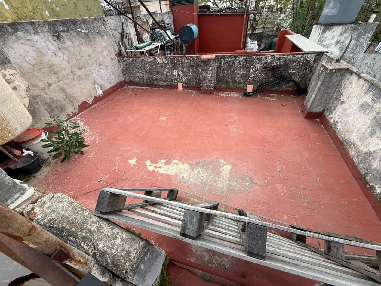 PH 3 AMB CON 2 PATIOS Y TERRAZA POR TODA LA SUPERFICIE (SIN EXPENSAS) REF. 935
