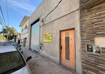 GALPON CON OFICINA + DEPOSITO CON 5 OFICINAS + 2 COCINAS Y 3 BAÑOS REF. 906