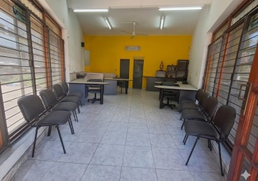 LOCAL CON DEPOSITO + VIVIENDA / OFICINAS