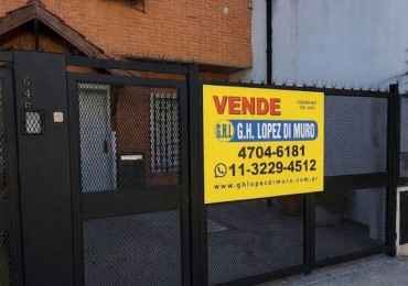 DUPLEX 4 AMB CON PATIO Y COCHERA DESCUBIERTA.REF.912 