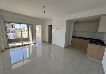 DEPARTAMENTO 2 AMB CON COCHERA INCLUIDA - A ESTRENAR - BALCON AL FRENTE - MODELO 1. REF.863/1