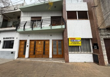 CASA 4 AMB CON SALON, GARAGE CUBIERTO, PATIO, LAVADERO CUBIERTO, TERRAZA Y FONDO LIBRE REF. 934